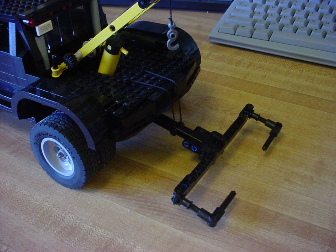 4404_tow_truck_wheel_lift_4.jpg