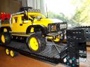 4404_dually_with_trailer_and_off_road_truck_6.jpg