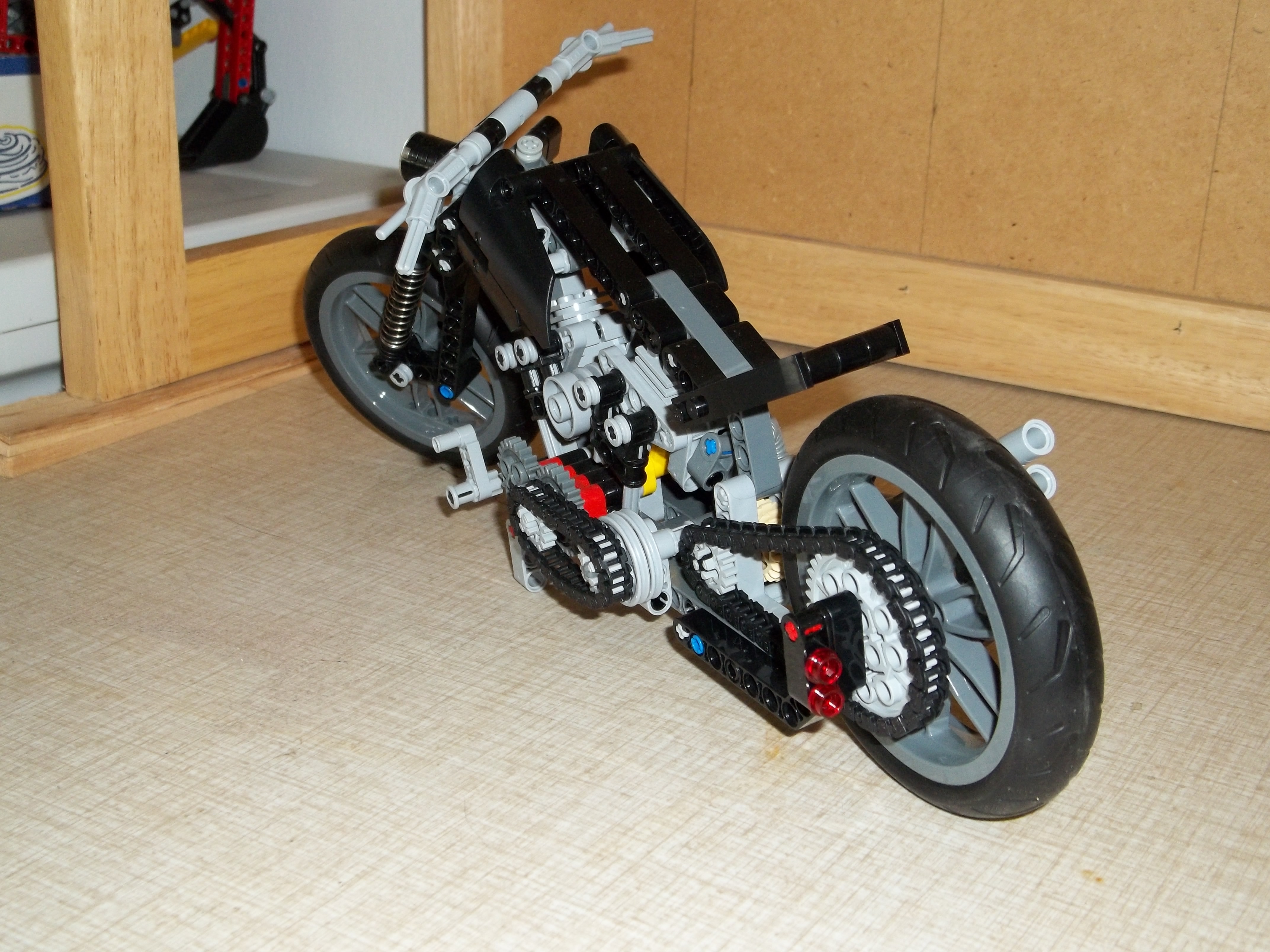 8051_black_4.jpg