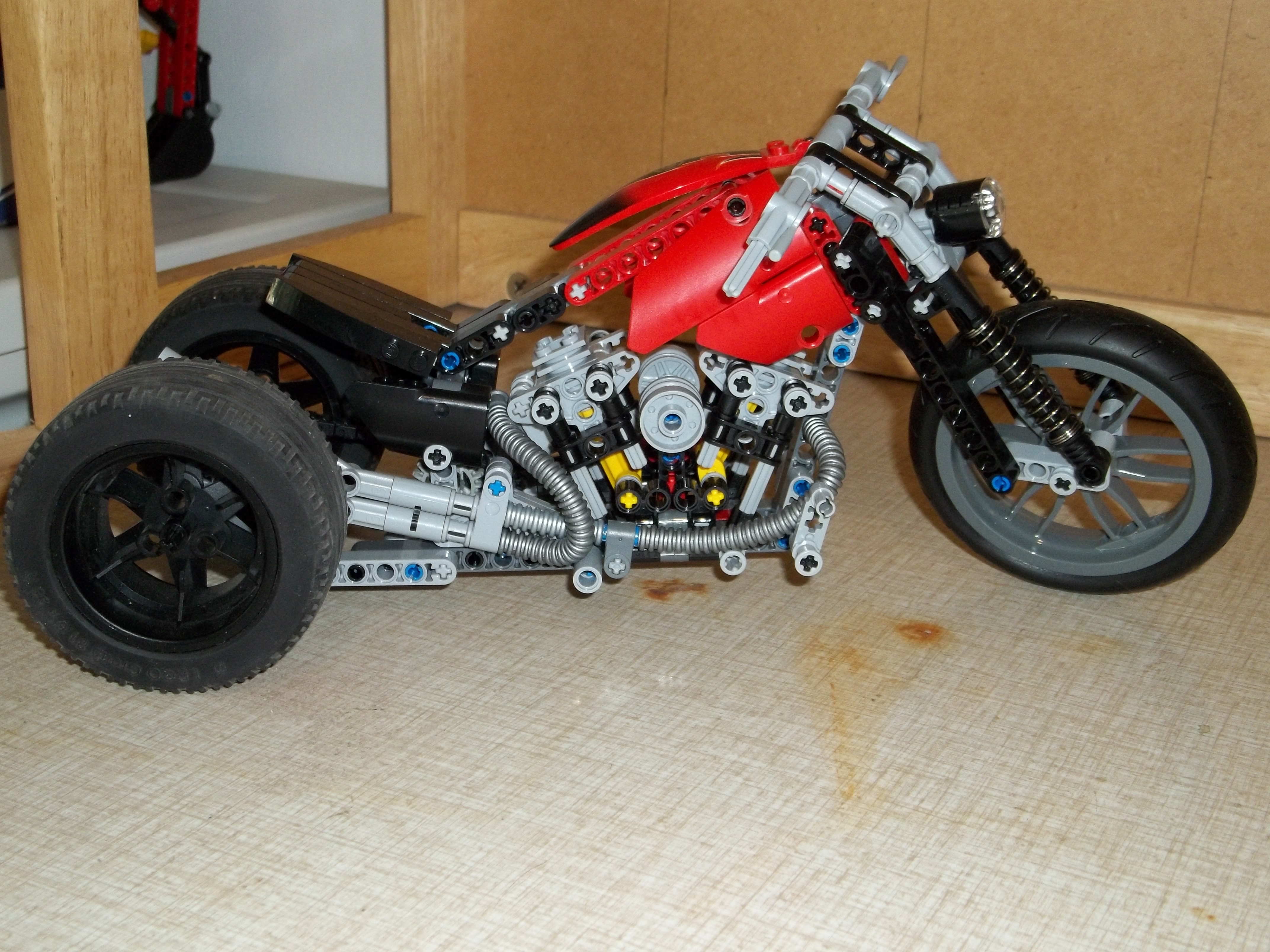 8051_trike_1.jpg