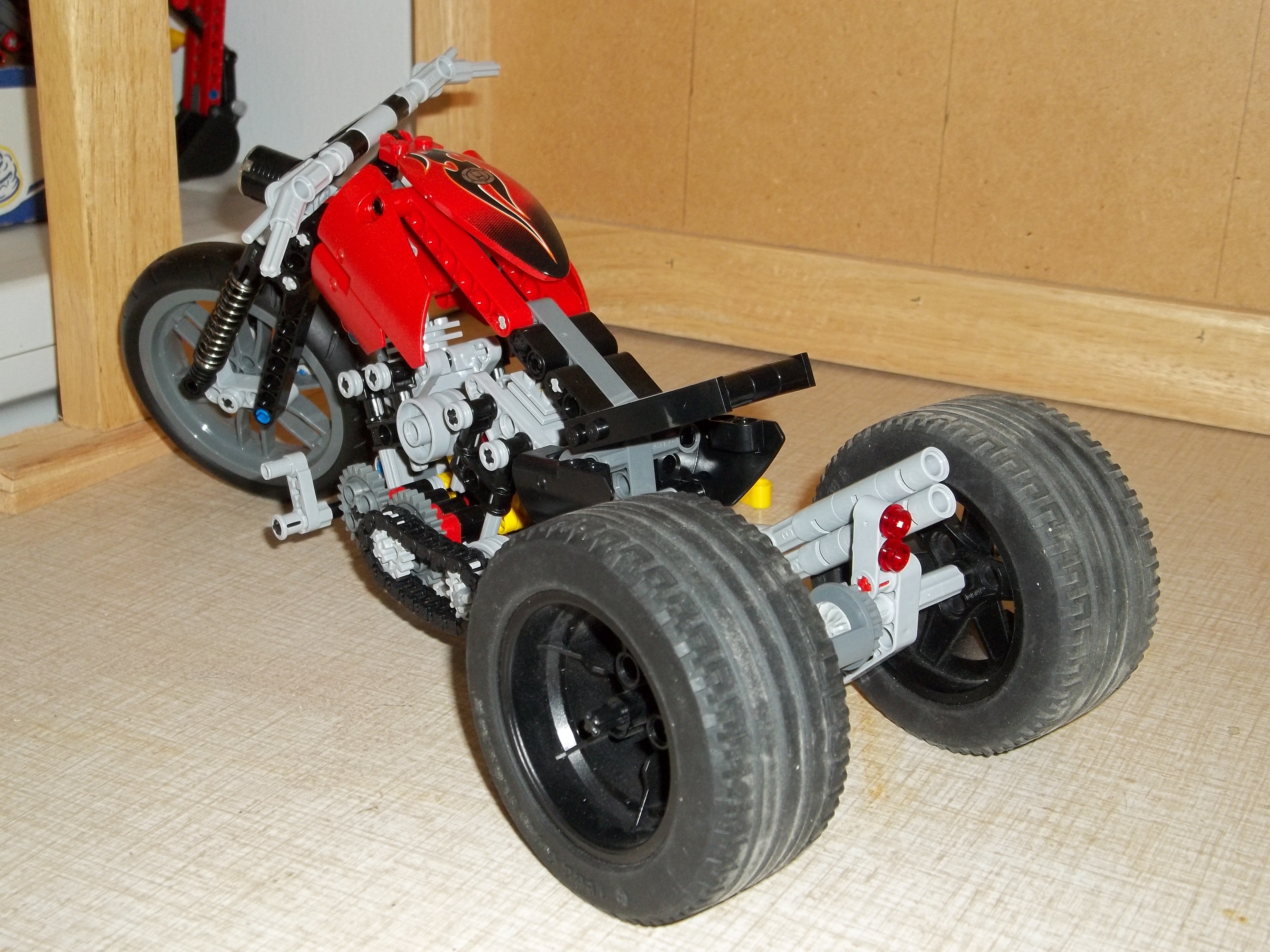 8051_trike_3.jpg