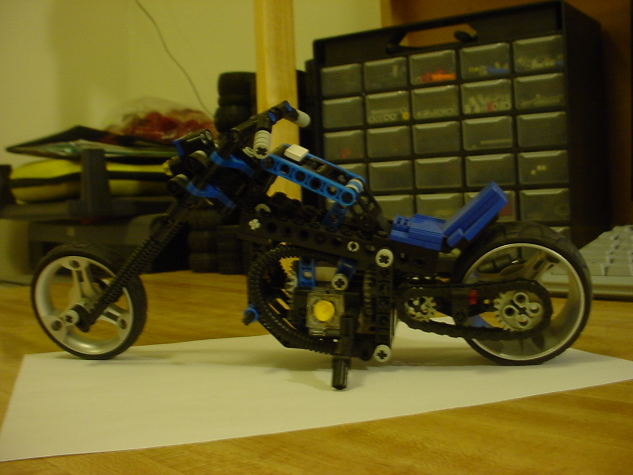 blue_motorcycle__chopper.jpg