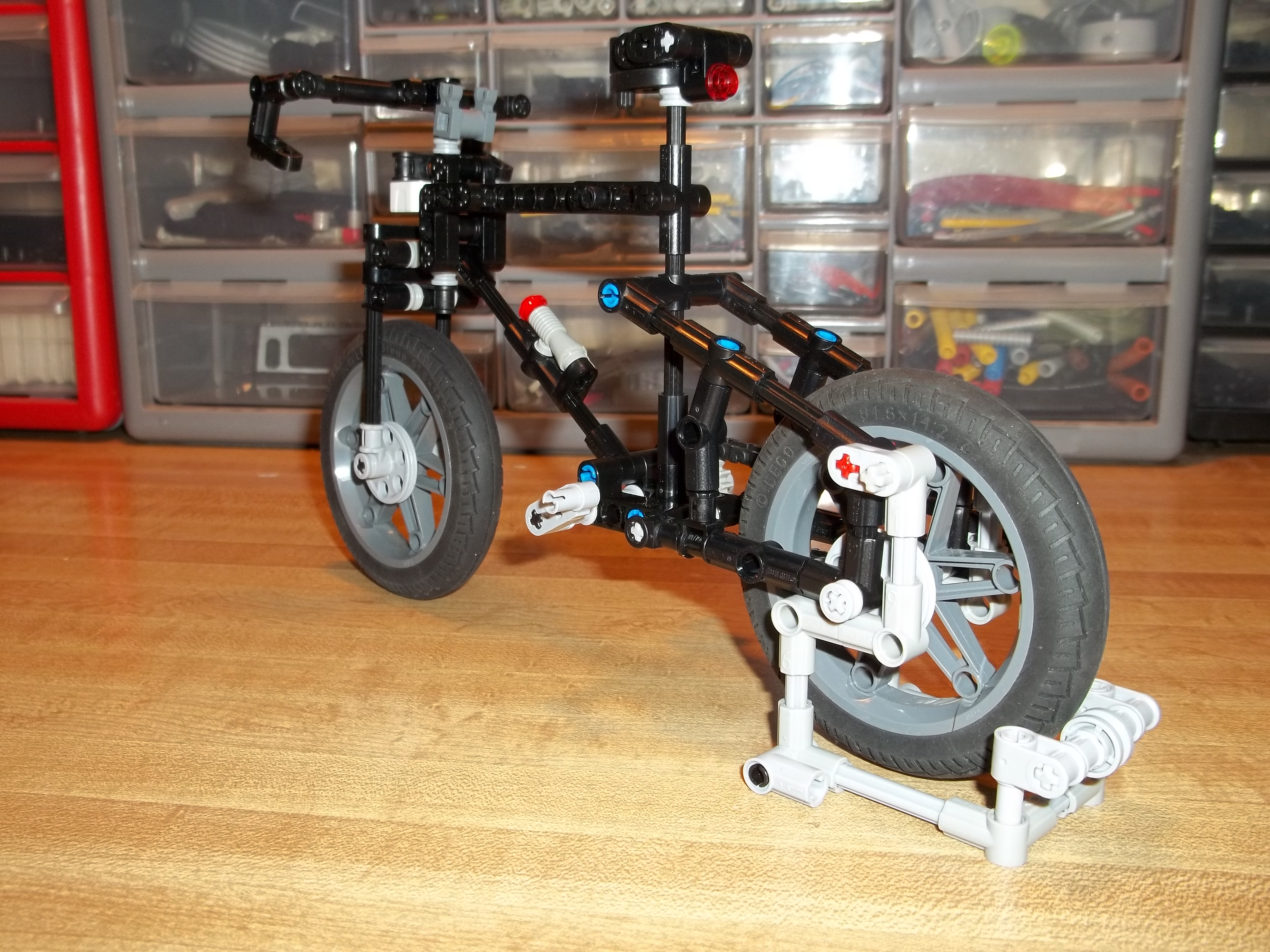 touring_bike_with_trainer_stand_2.jpg