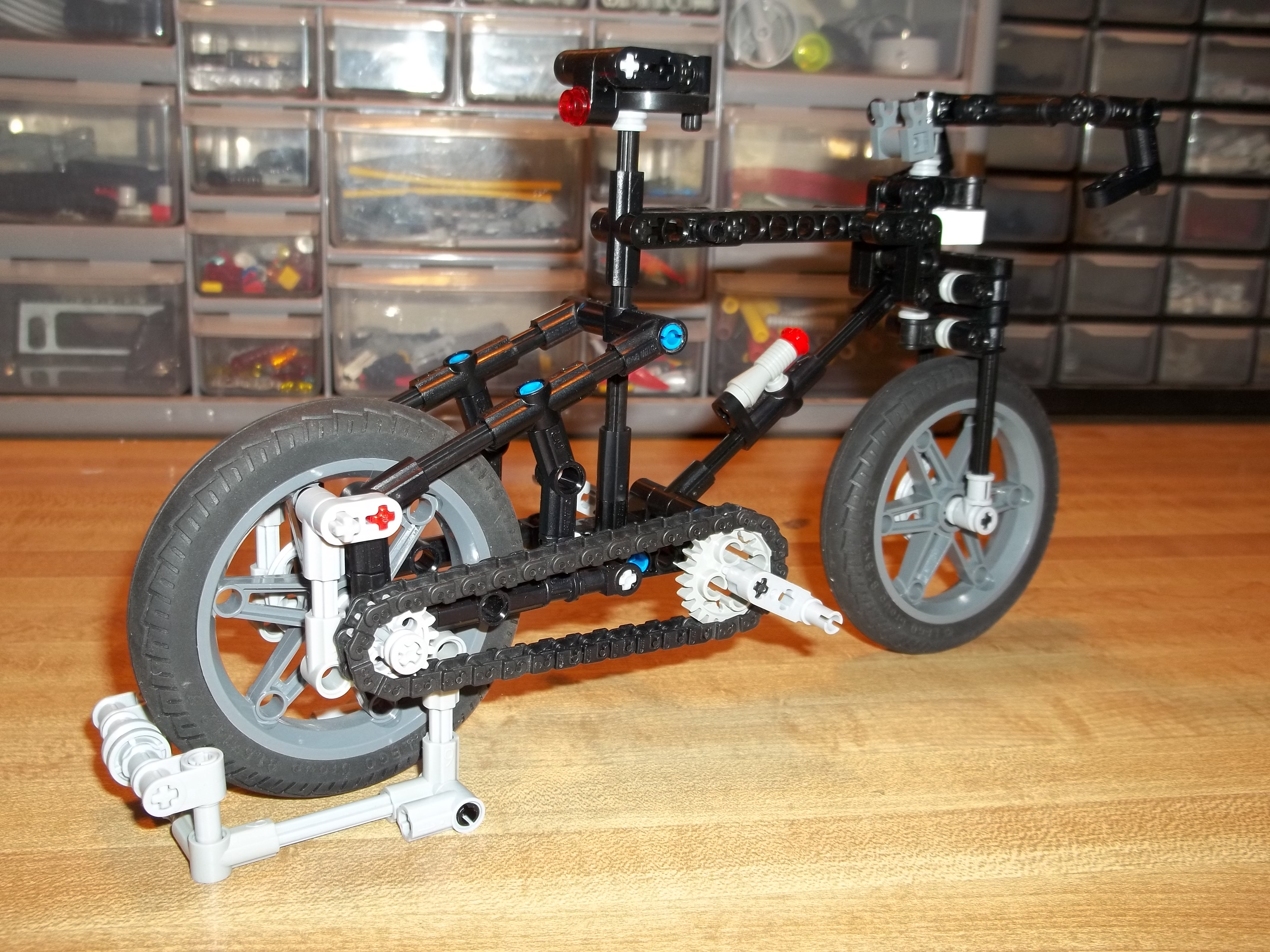 touring_bike_with_trainer_stand_3.jpg