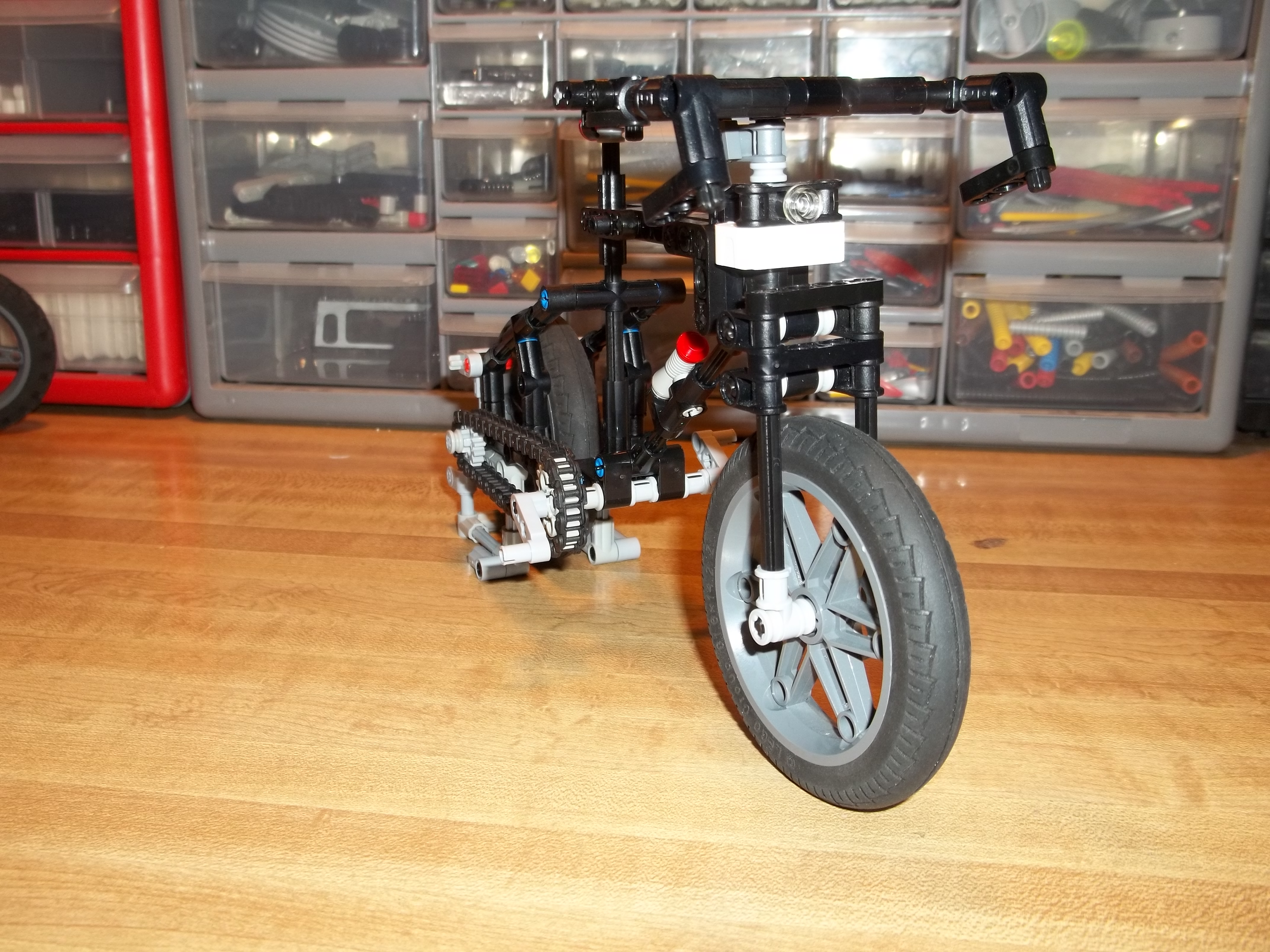 touring_bike_with_trainer_stand_4.jpg