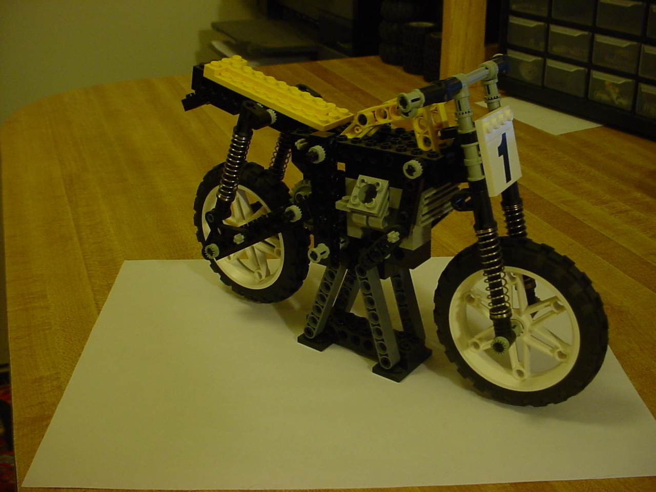 yellow_dirt_bike_2.jpg