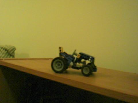 blue_lawnmower_racer.jpg