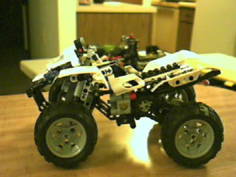 white_four_wheeler__atv.jpg