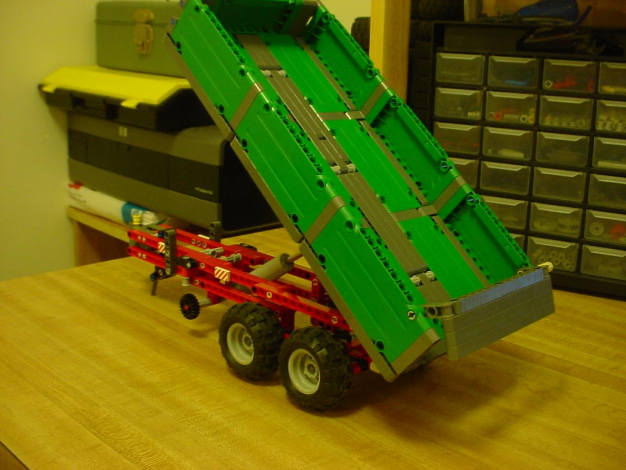 8063_trailer_2.jpg