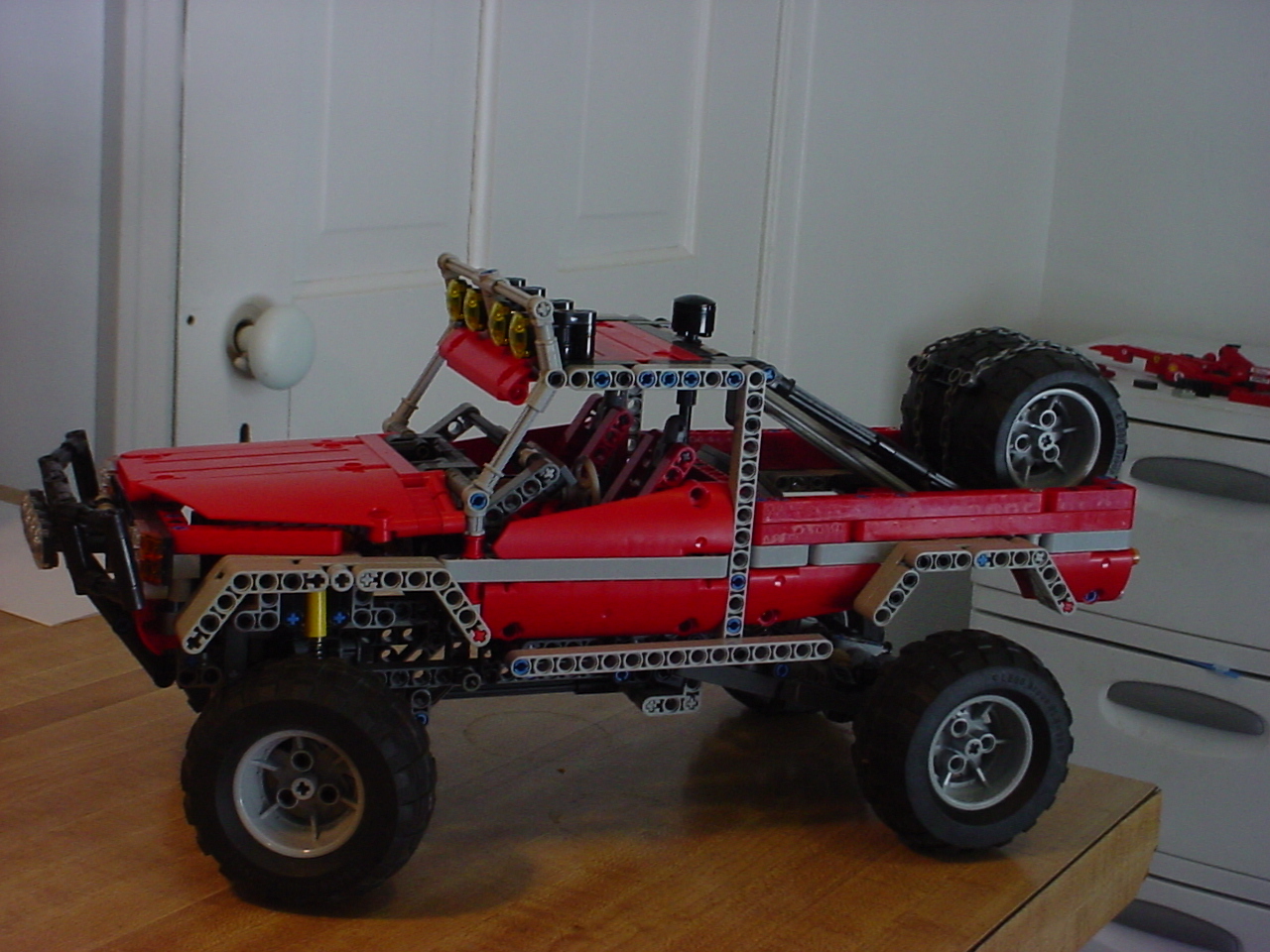 hilux1.jpg