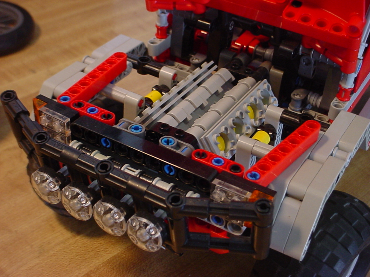 hilux10.jpg