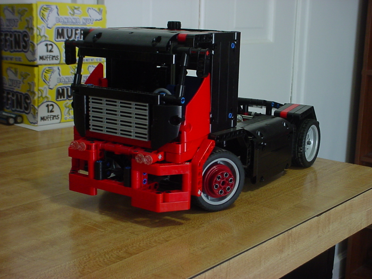 modified_racing_semi3.jpg