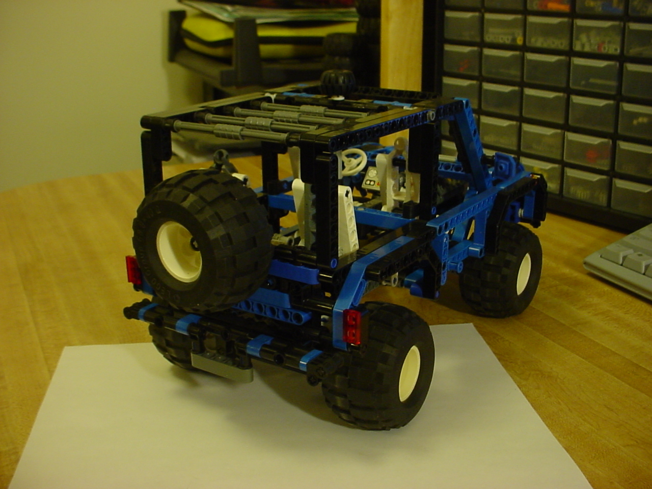 off_road_jeep_3.jpg