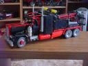 red_and_black_8285_3.jpg