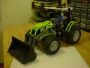 tractor_with_bucket2.jpg