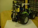 tractor_with_buckets_4.jpg
