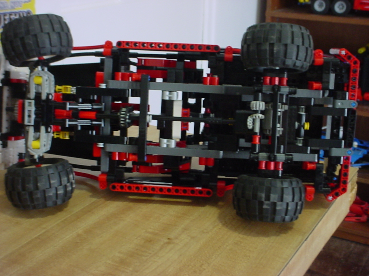 lifted_nitro_truck_3.jpg