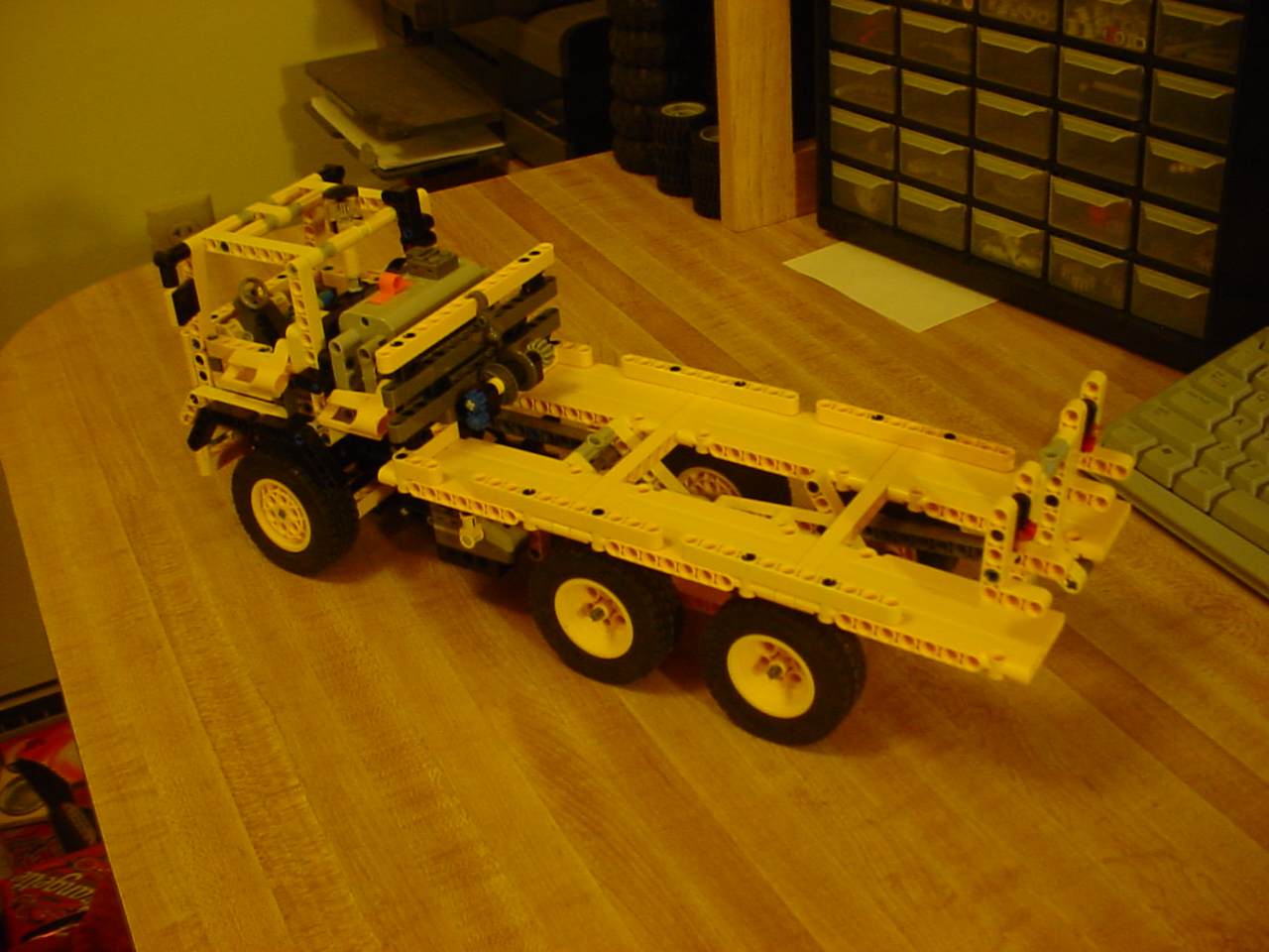 car_hauler__tow_truck.jpg