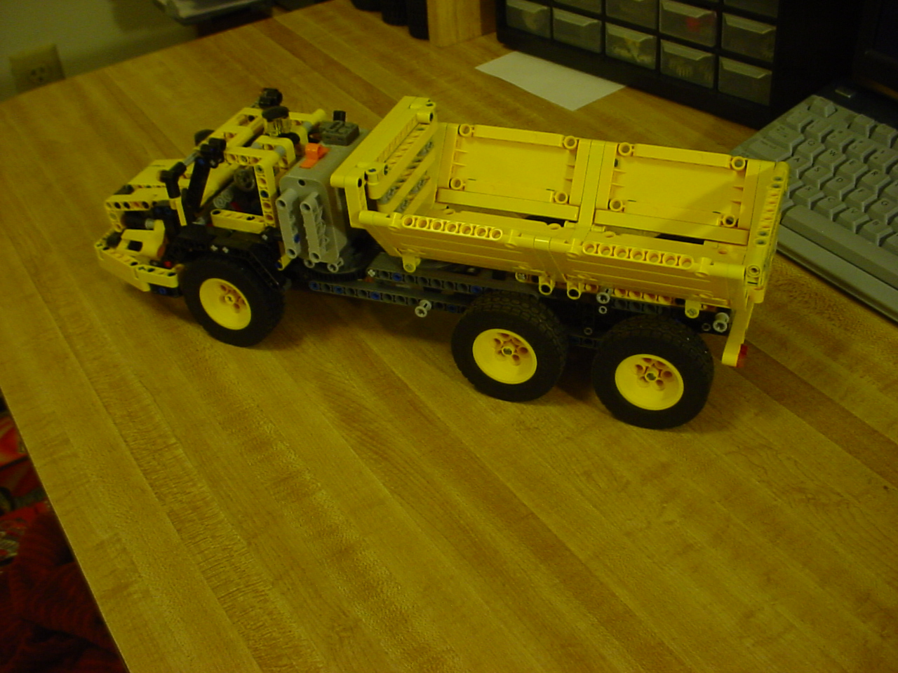 dump_truck_1.jpg