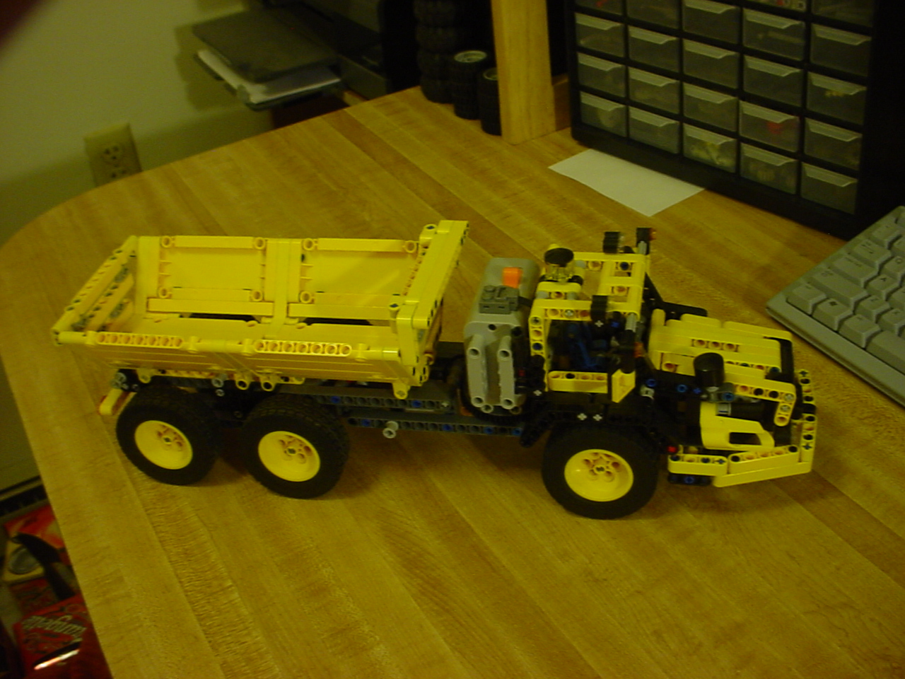 dump_truck_2.jpg