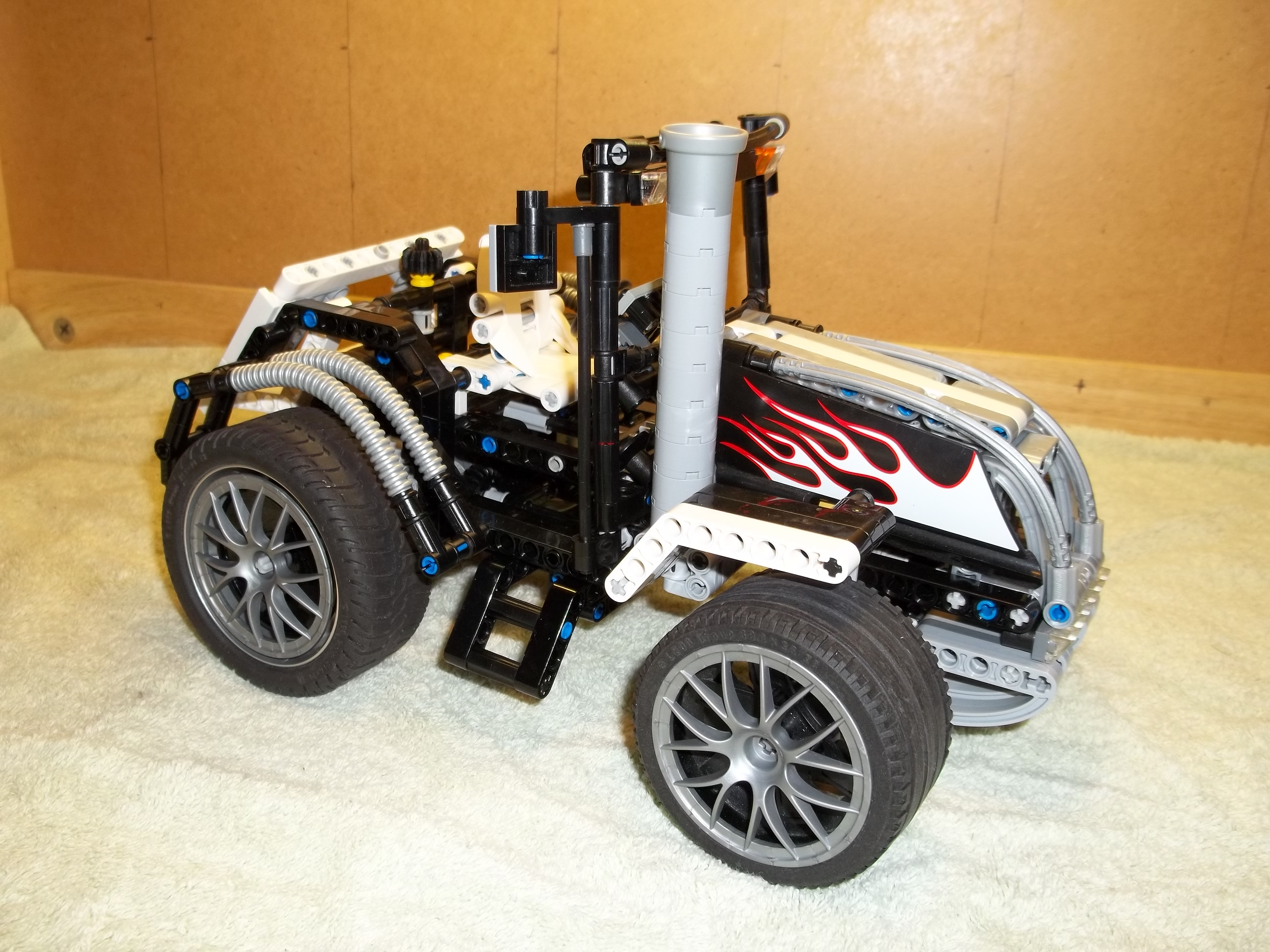 lowride_tractor_6.jpg