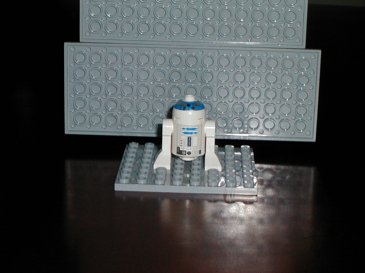 r2-d2.jpg