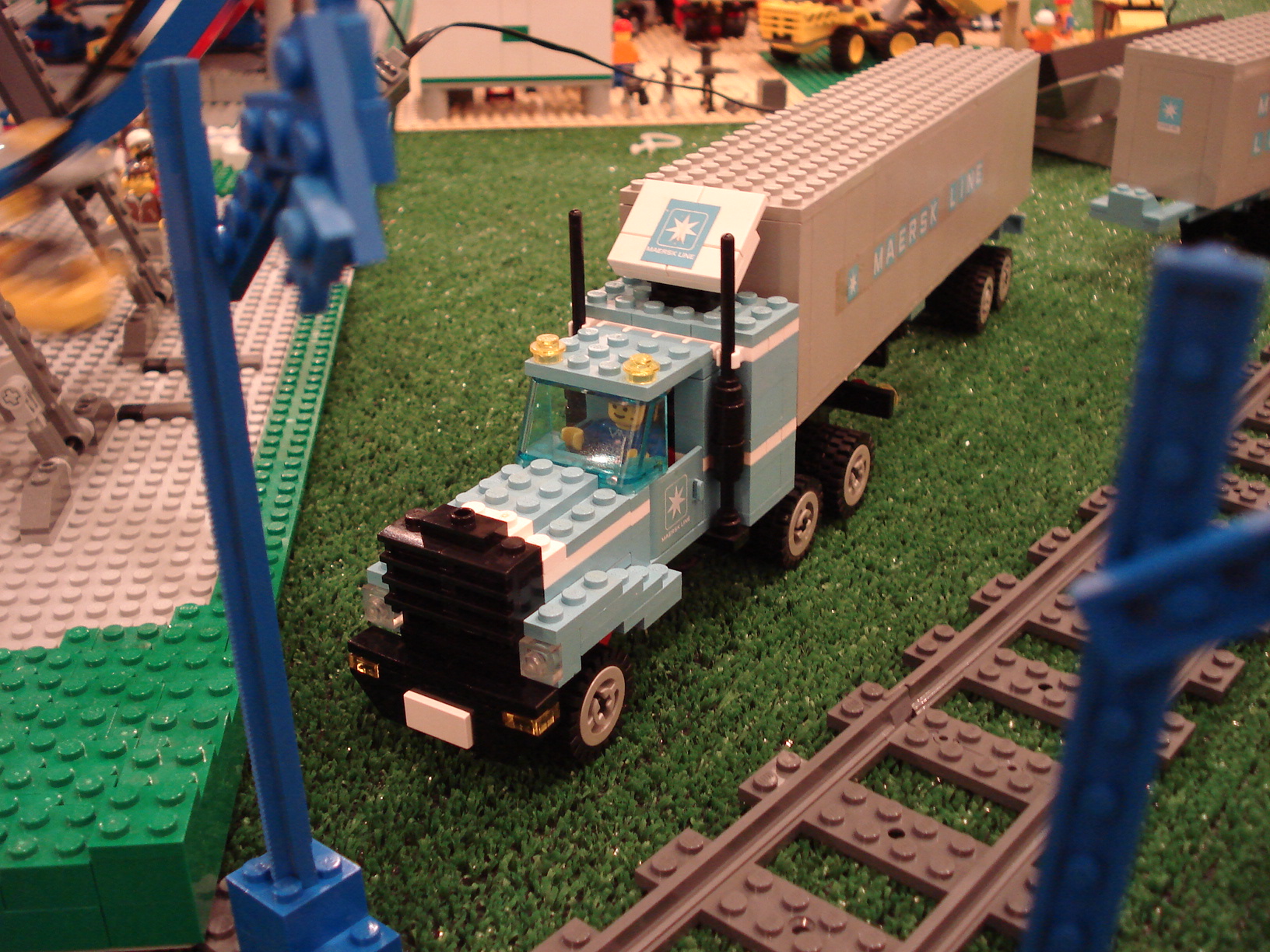 845-maersk.jpg