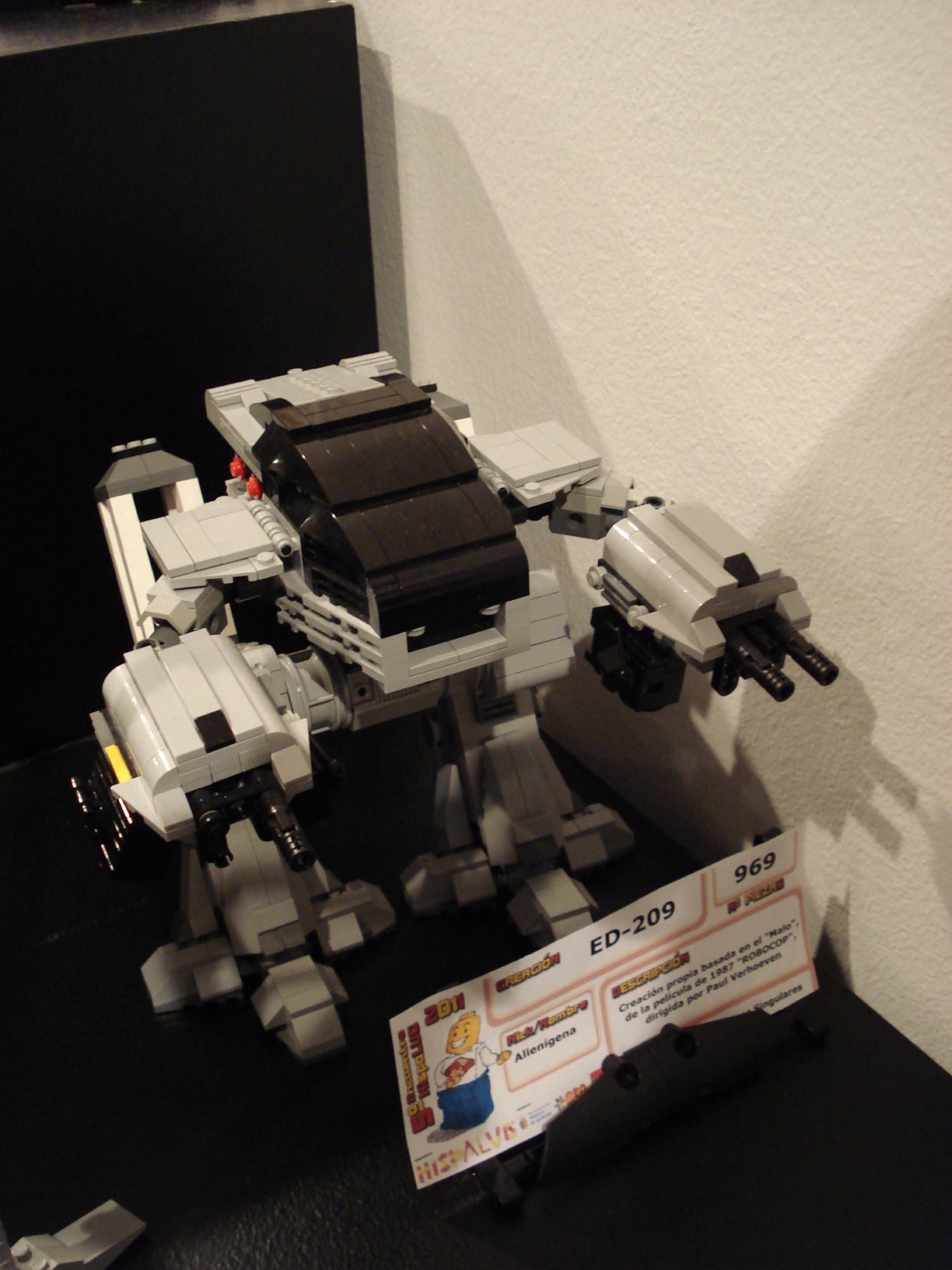 534-ed-209.jpg
