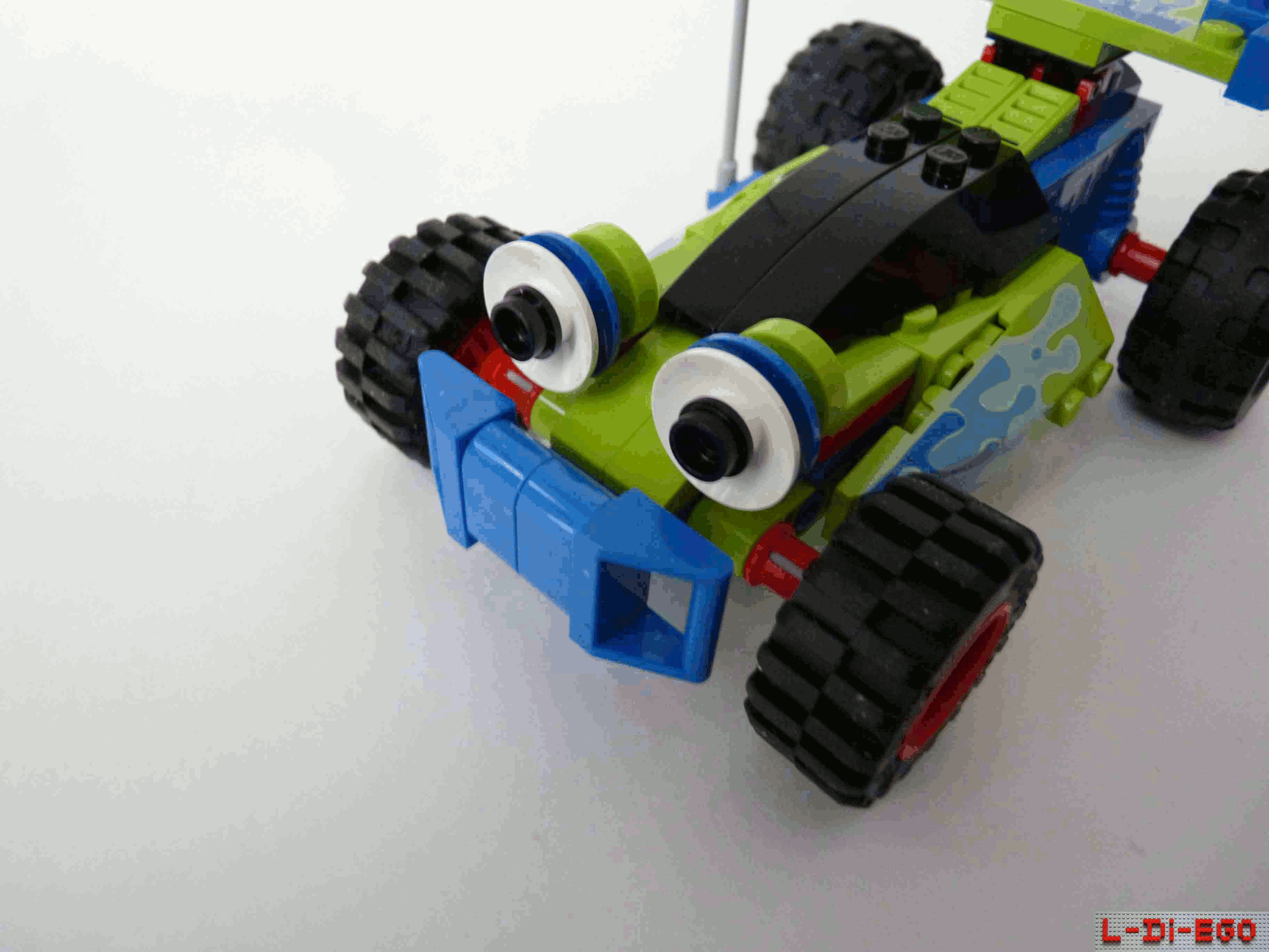 p1000258_c.gif