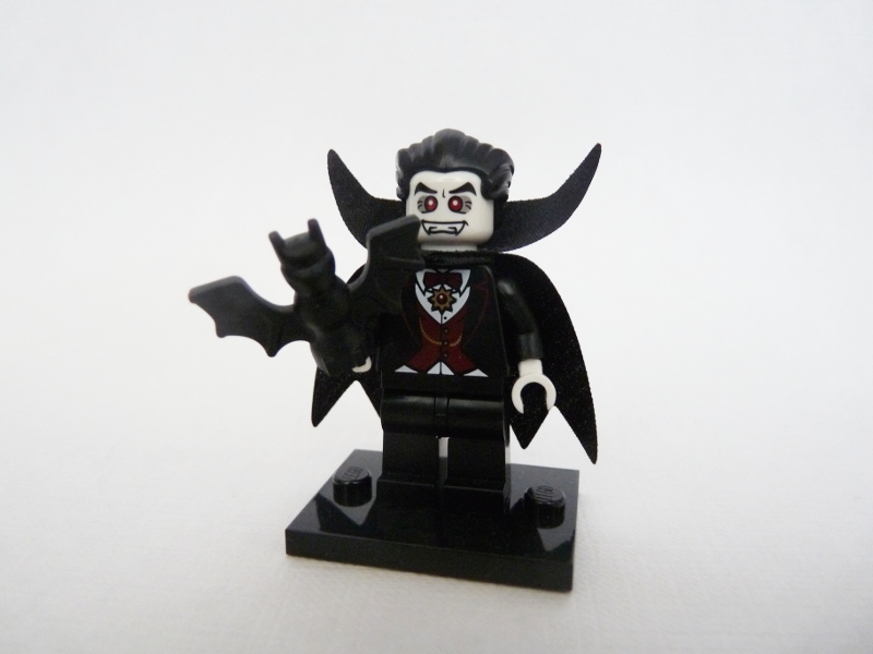 5minifig.jpg