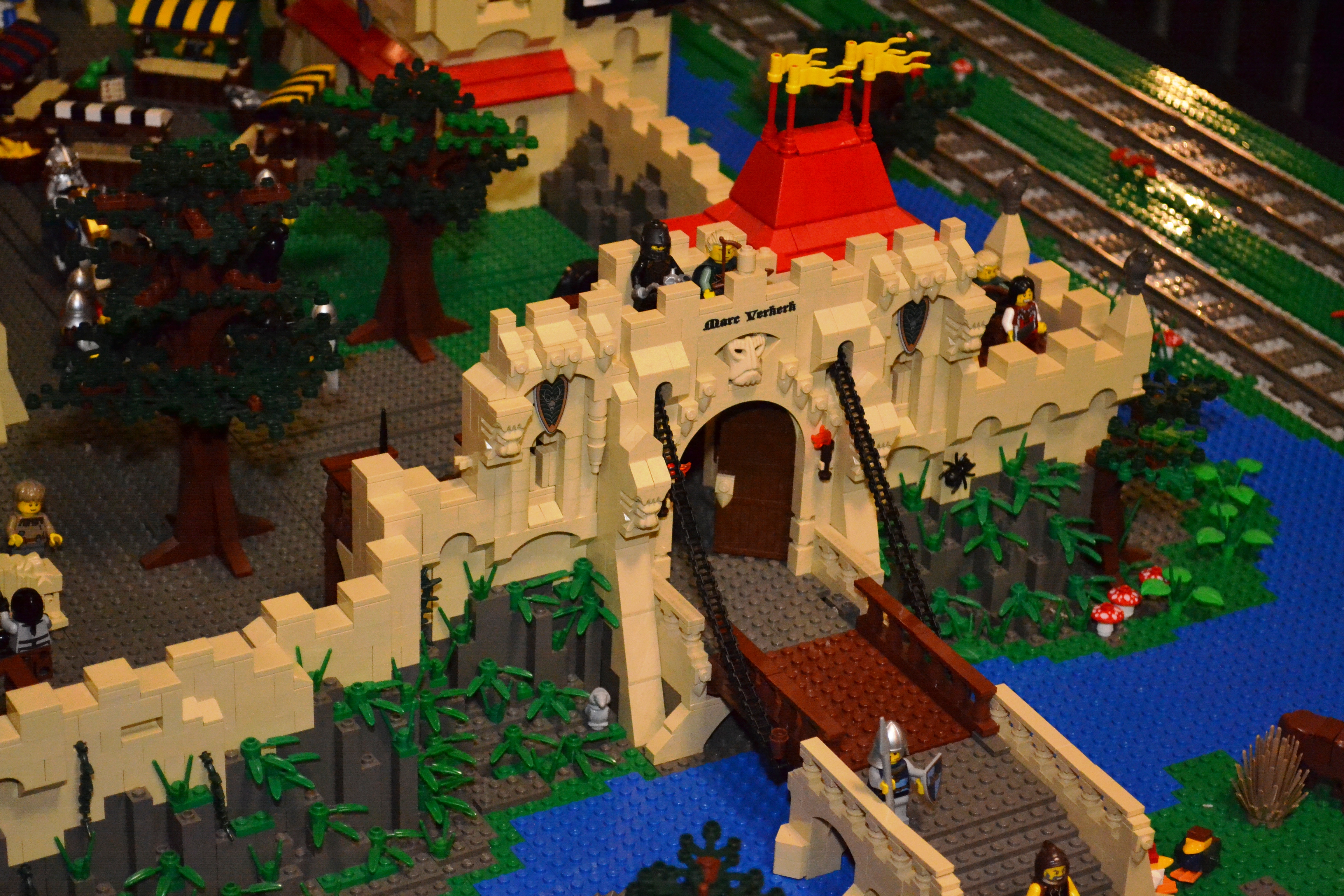 legoworld-2012_01.jpg