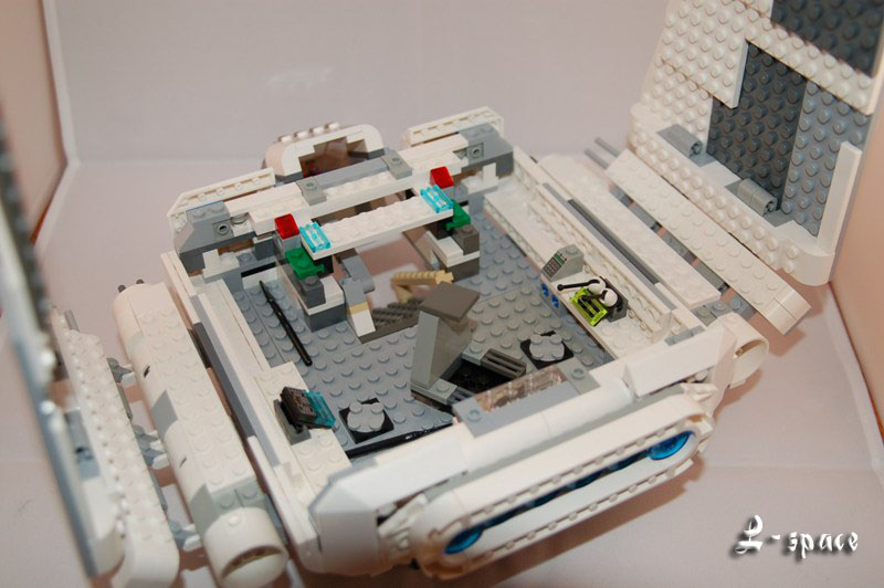 07_imperial_shuttle.jpg
