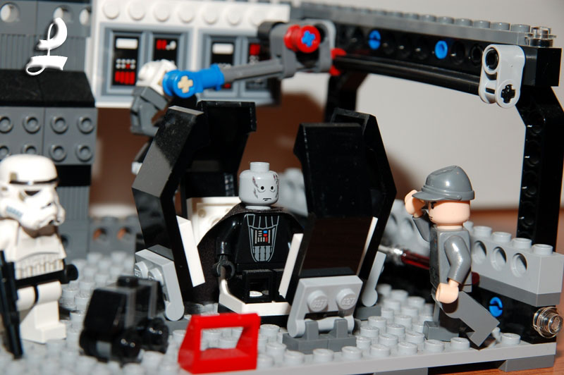 04_vaders_room.jpg