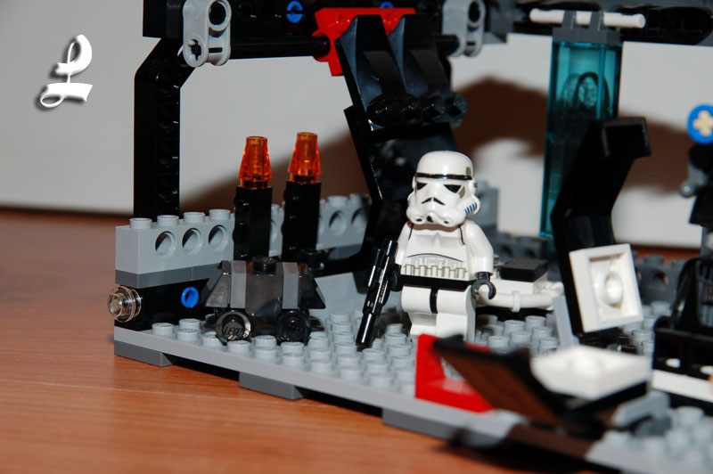 09_vaders_room.jpg