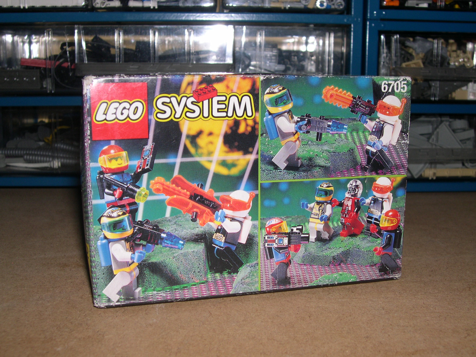 set6705002.jpg