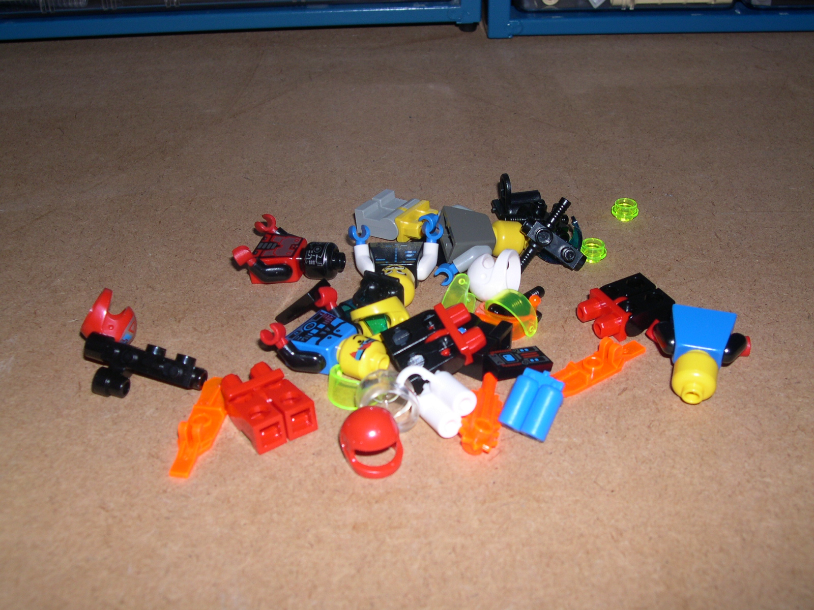set6705005.jpg