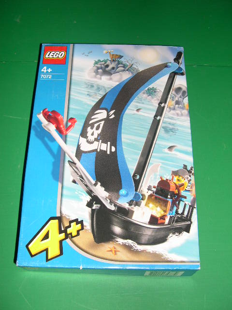 set7072001.jpg
