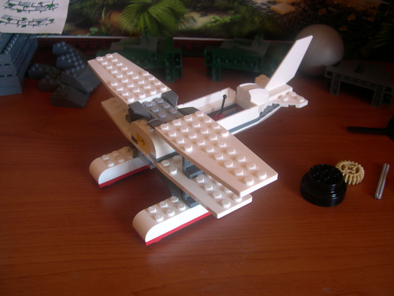 7623014.jpg