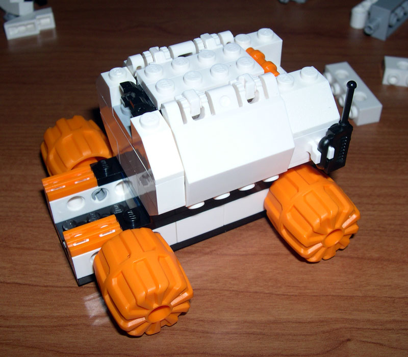 7648015.jpg