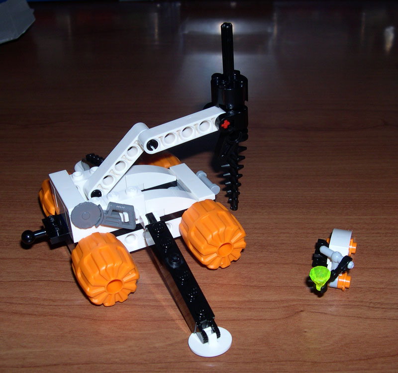 7648028.jpg