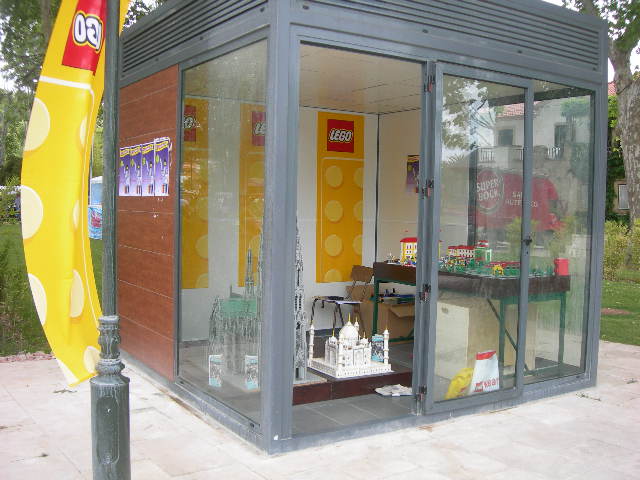 2tomarlego01.jpg