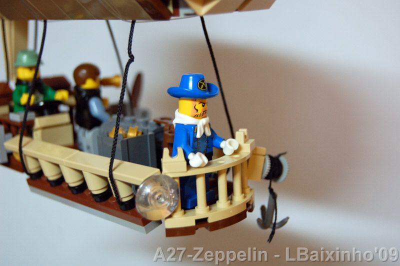 a27zeppelin12.jpg
