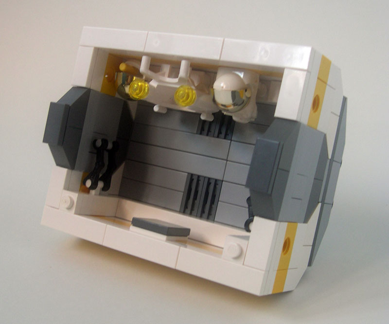 decompressioncontainer005.jpg