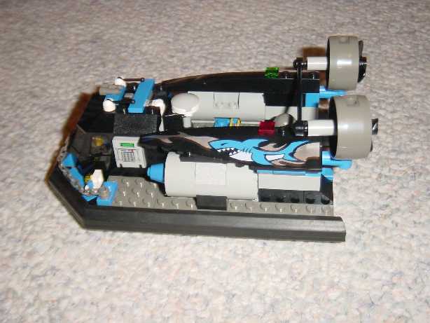 hovercraft02.jpg