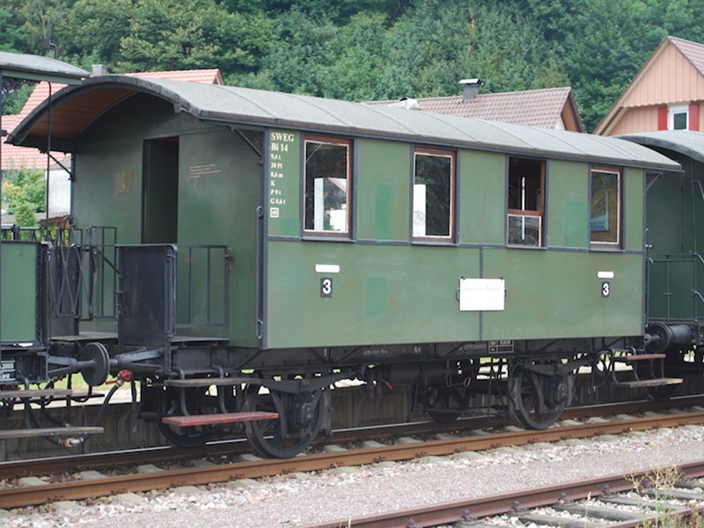 br99-004.jpg