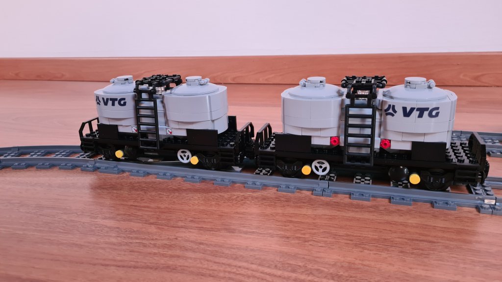 cementsilowagon-008.jpg