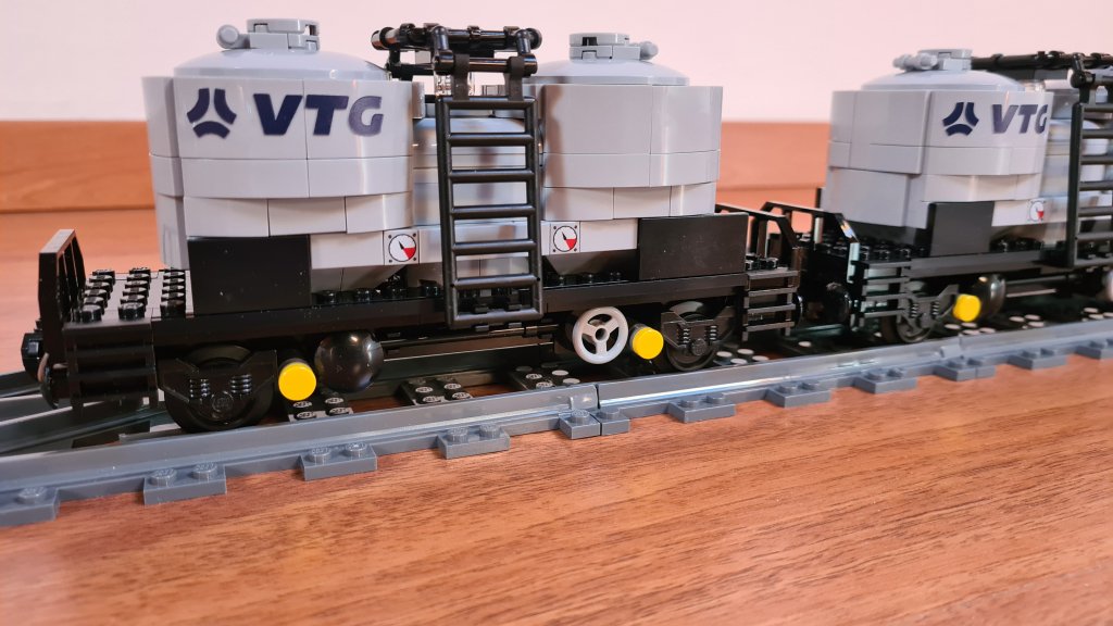cementsilowagon-009.jpg