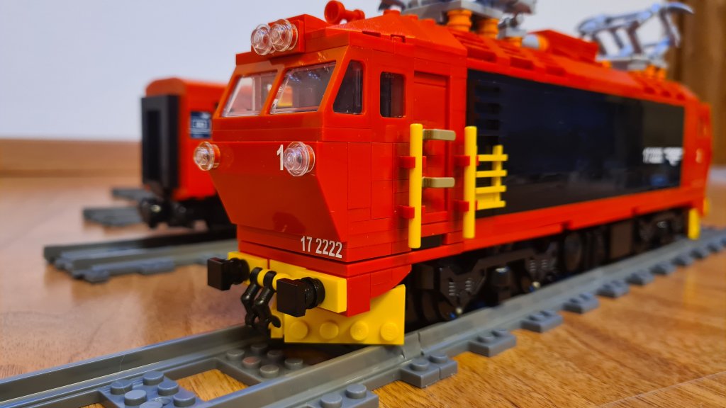 el17-008.jpg