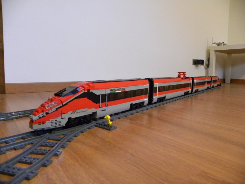 frecciarossa1000-08.jpg