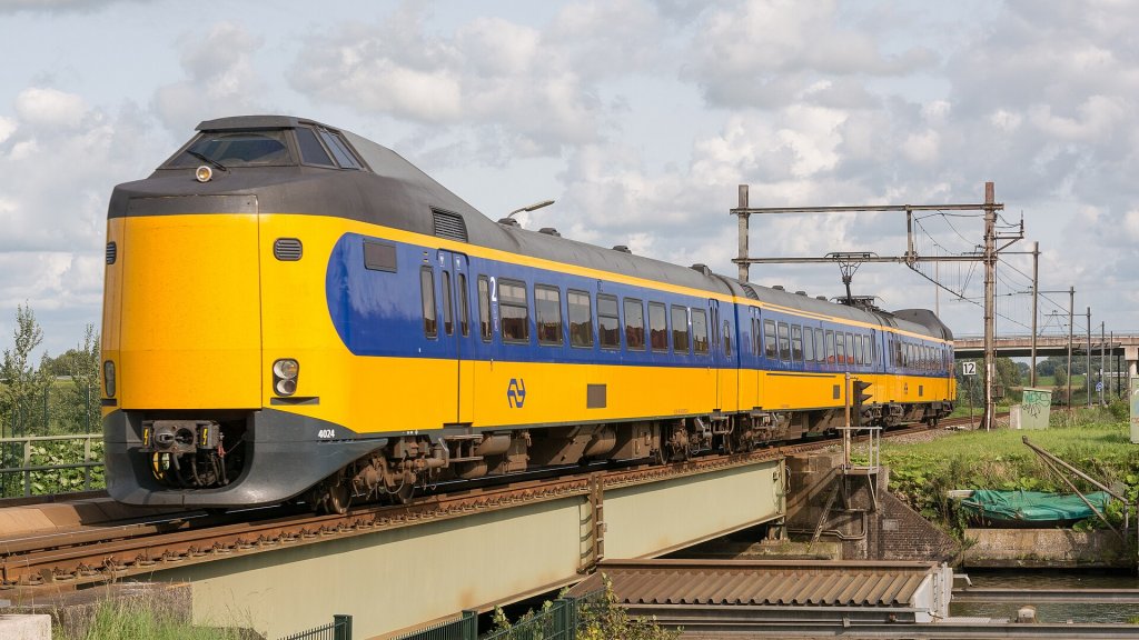 ns4200-003.jpg